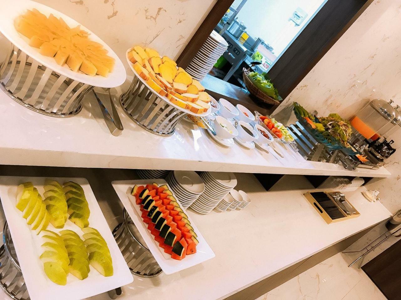 Lava Hotel Nha Trang Zewnętrze zdjęcie